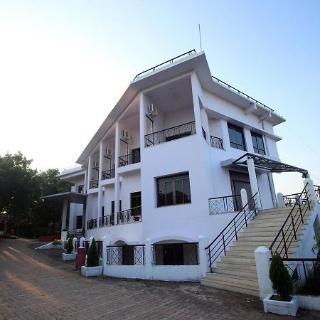 Mpt Maikal Resort, Bargi Exterior photo